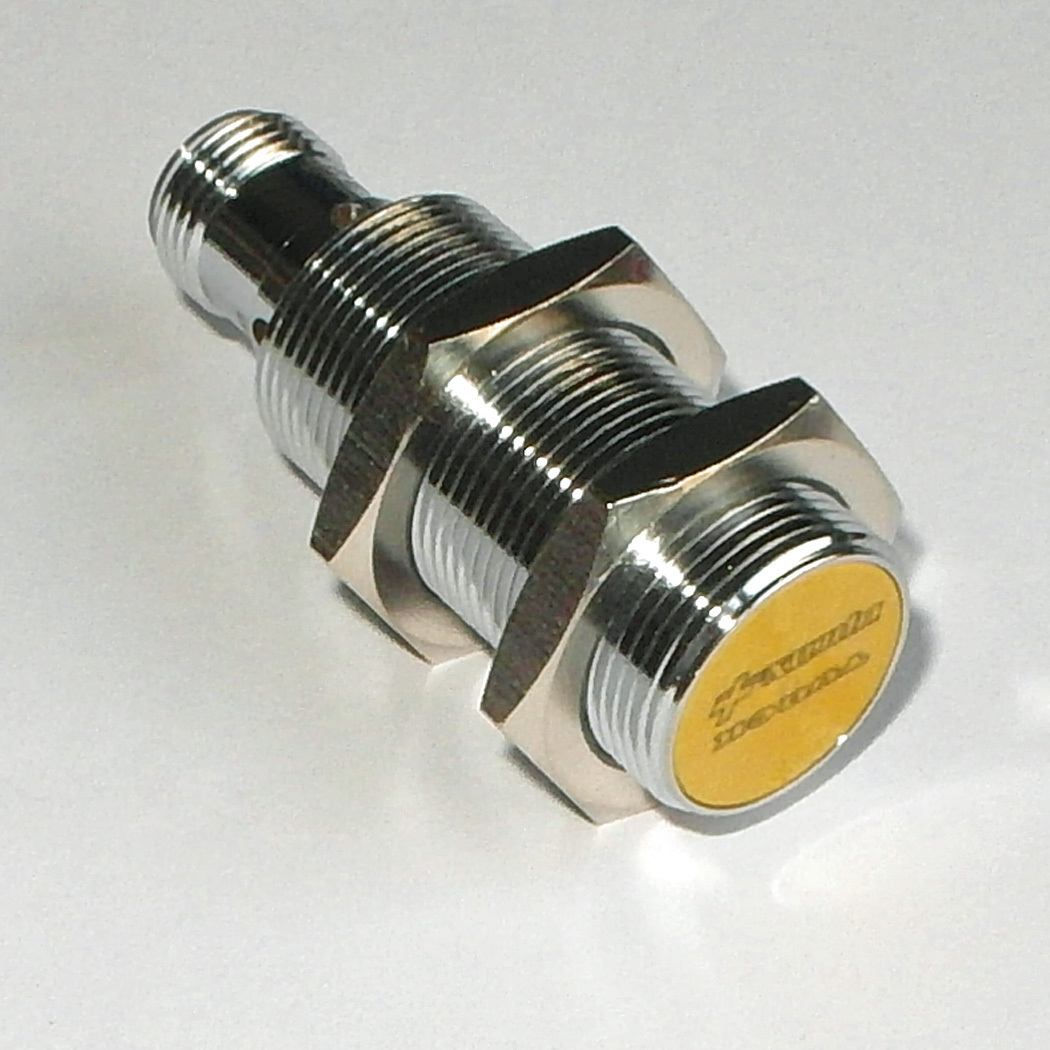BI8U-M18-AP6X-H1141 - Induktiver Sensor